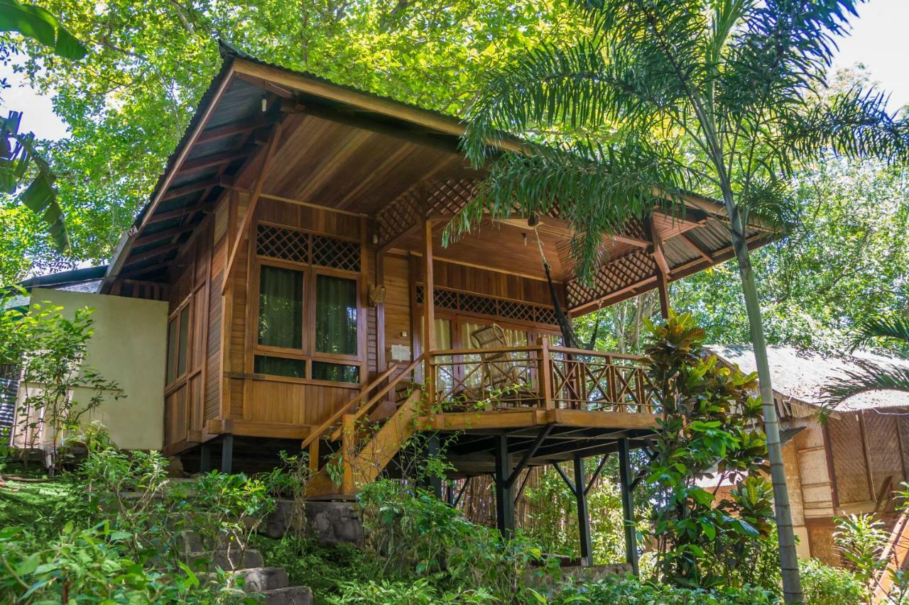 Bunaken Divers Sea Breeze Resort Exteriér fotografie