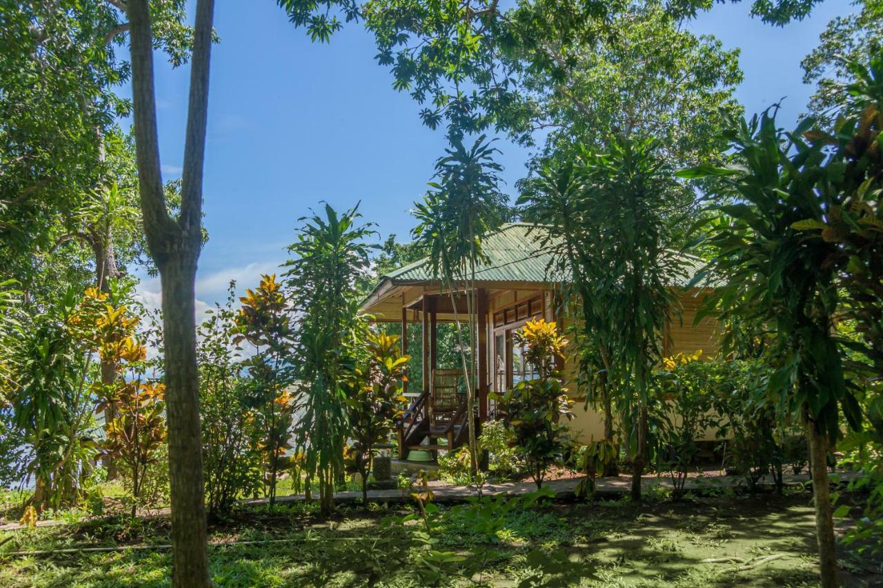 Bunaken Divers Sea Breeze Resort Exteriér fotografie